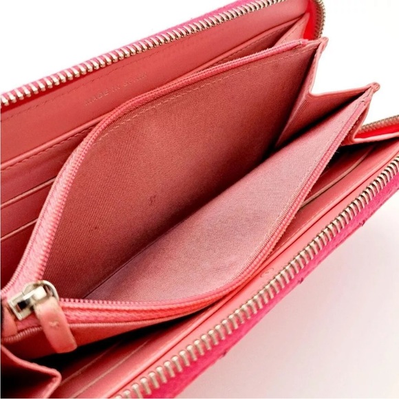 CHANEL Matelasse Patent Quilted Zippy Pink Long Wallet CC + Box - Picture 11 of 13